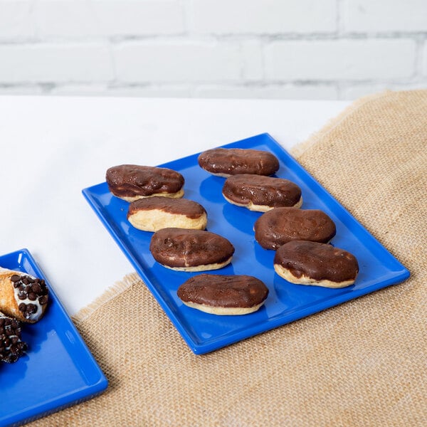 Tablecraft CW2104CBL 8 1/2" x 6 3/4" Cobalt Serving Platter – item 8082104CBL image 2