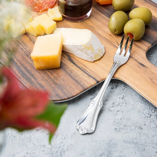 Walco Barony 5 7/16" Heavy Cocktail Fork – item 9359015 image 2