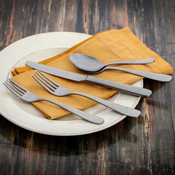 Walco Star 7 1/2" X-Heavy Dinner Fork w/ Fieldstone Finish – item 9350805FS image 2