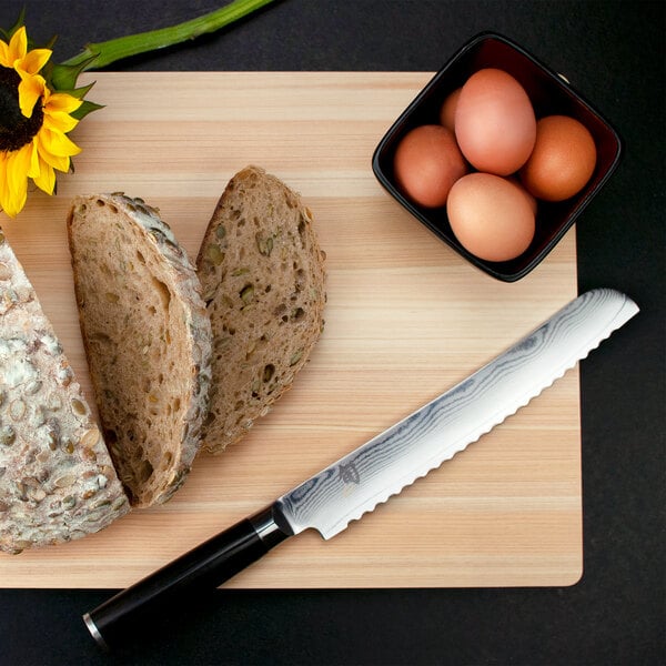 Shun DM0705 Classic 9" Bread Knife w/ Wood Handle – item 921DM0705 image 2