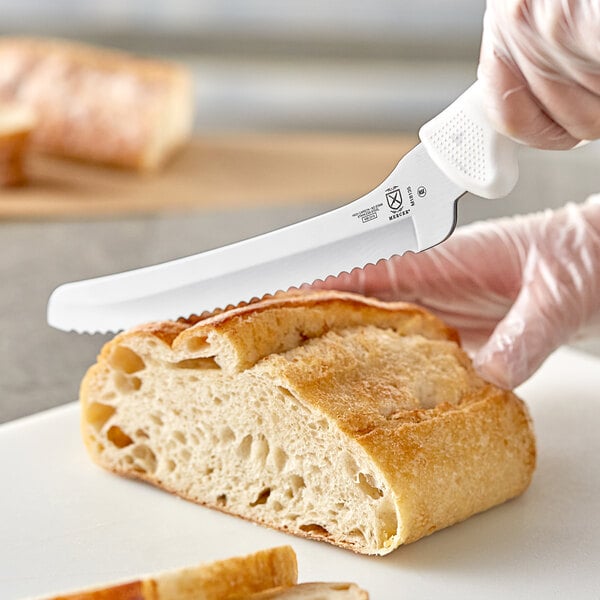 Mercer Culinary M18135 Ultimate White 8" Offset Bread Knife – item 470M18135 image 2