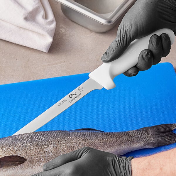 Choice 7" Narrow Semi-Flexible Fillet Knife w/ White Handle – item 220KWFNRSFX7 image 2