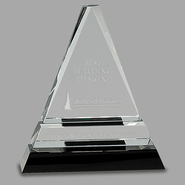 6.5 Crystal Triangle with Black Award – item CRY168M
