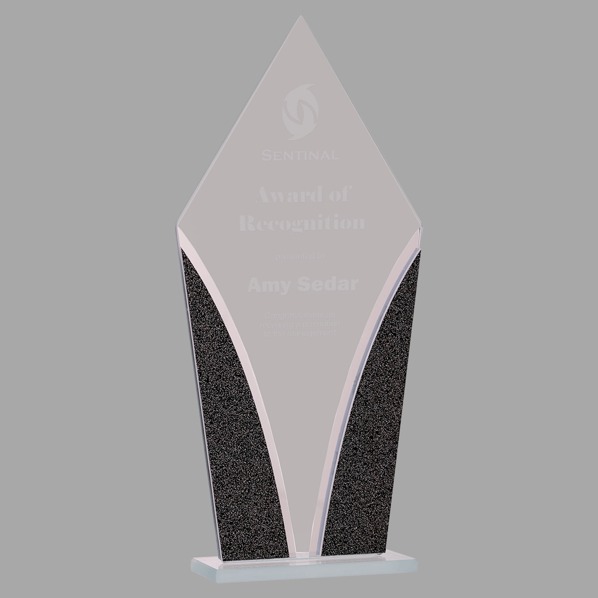 10 1/2" Diamond Designer Glass Award — DGS32