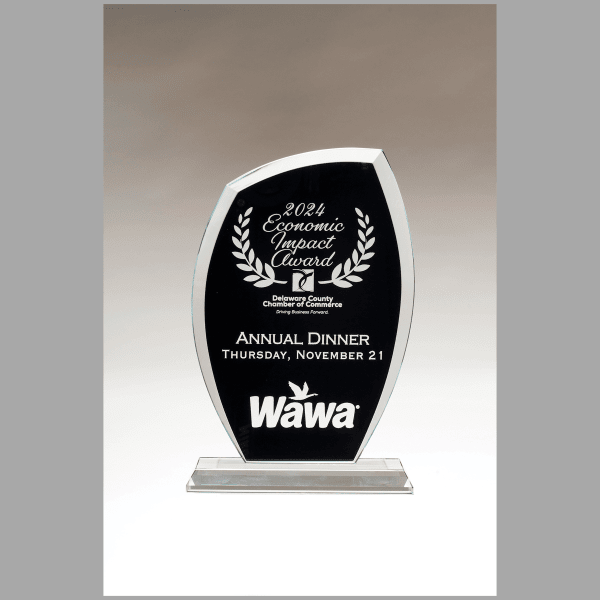 6.125" x 9.625" Tidal Series Clear Glass w/ Black Award – item G3169