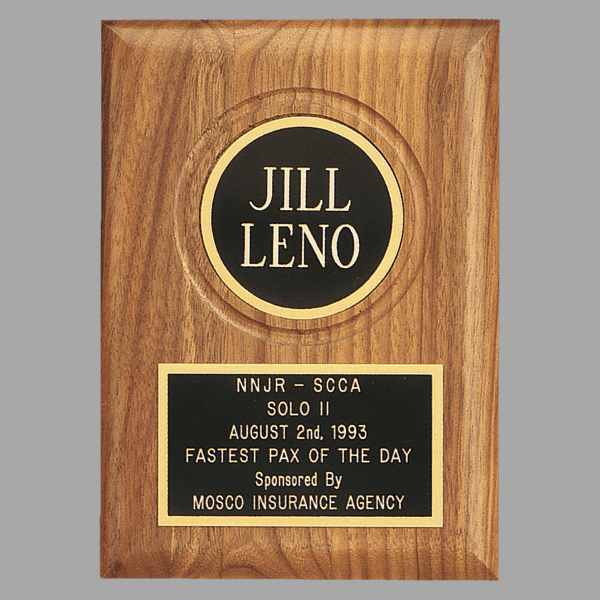2.5" Jewelers Black Plate & Disc on an Walnut Plaque – item P2498