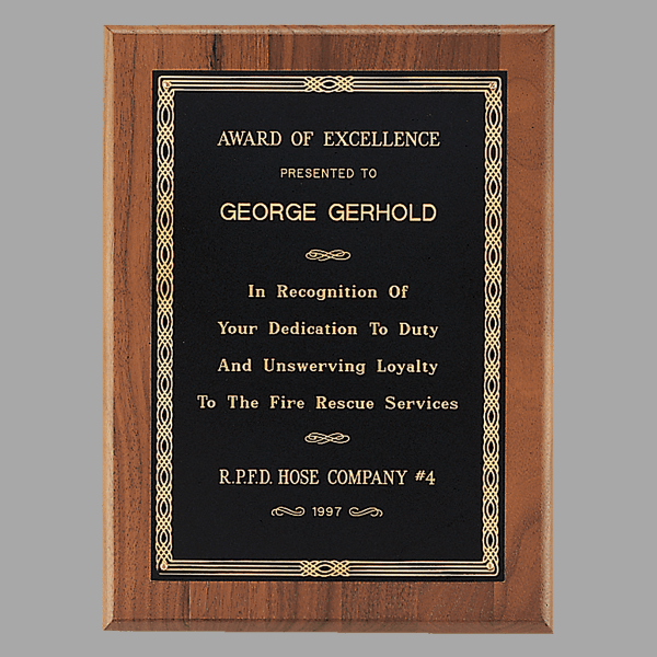 8" x 10" Black/Gold Border Plate on an Walnut Plaque – item P644