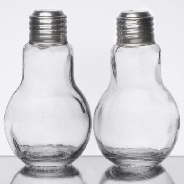 4 oz. Lightbulb Salt & Pepper Shaker – item 124SPLB7