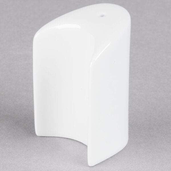 Tuxton GZP-732 TuxTrendz 2.875 oz. White Salt Shaker – item 303GZP732
