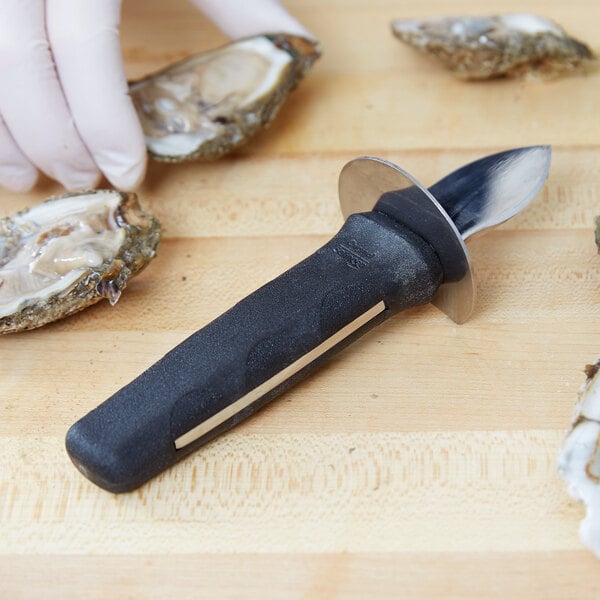 Victorinox Oyster Knife w/ Black Polypropylene Handle – item 35344691 image 2