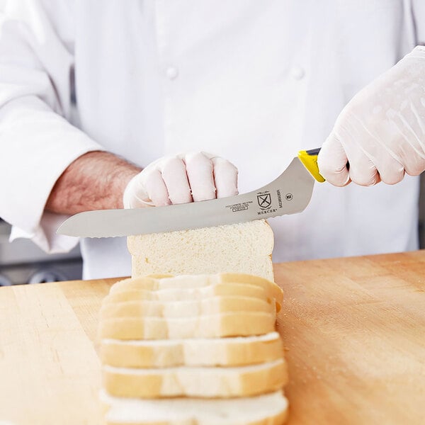 Mercer Culinary M23890YL Sandwich Knife w/ Yellow Handle – item 470M23890YL image 2