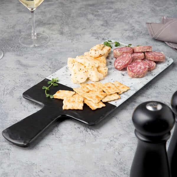Elite Global Solutions Horizon Serving Board w/ Handle – item 330M127RCSMB