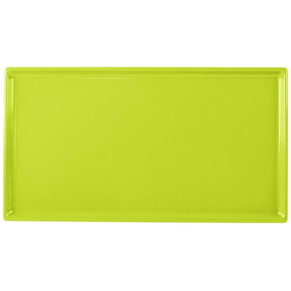 Tablecraft CW2114LG 12 7/8" x 7" Lime Green Serving Platter – item 8082114LG