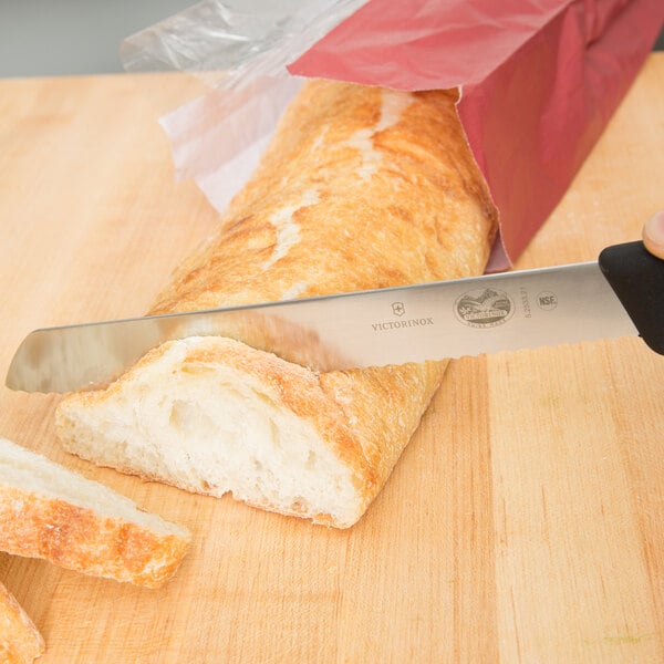 Victorinox 5.2533.21-X8 8" Bread Knife w/ Fibrox Handle – item 35347549 image 2