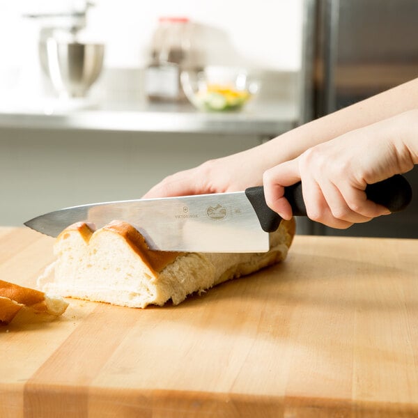 Victorinox 5.2033.25-X1 10" Bread Knife w/ Fibrox Handle – item 35347721 image 2
