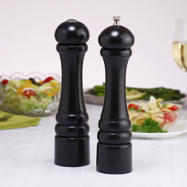 Customizable7 ColorsChef Pepper Mill and Salt Shaker – item 58210500SEB image 2