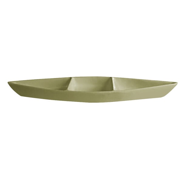 G.E.T. Enterprises BT319WG Bugambilia 6.9 Qt. Serving Tray – item 302BT319WG