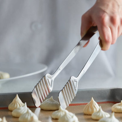 Vollrath 47107 Tender-Touch 9 1/4" Flat Pastry Tongs – item 92247107 image 2