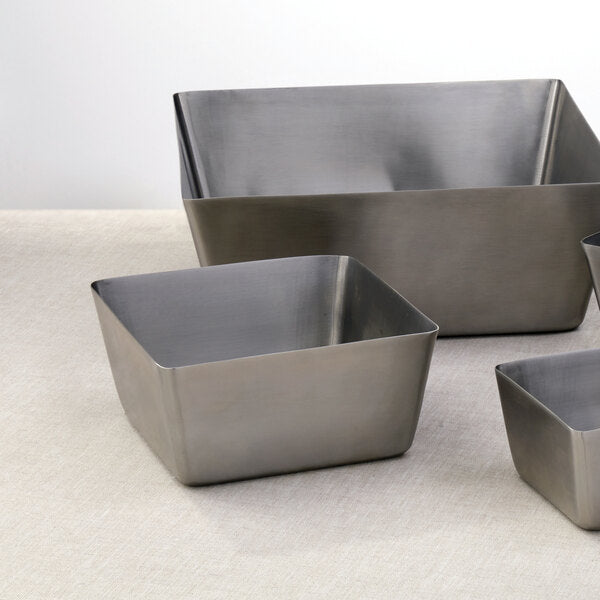 American Metalcraft 70 oz. Stainless Square Serving Bowl – item 124SSQ73