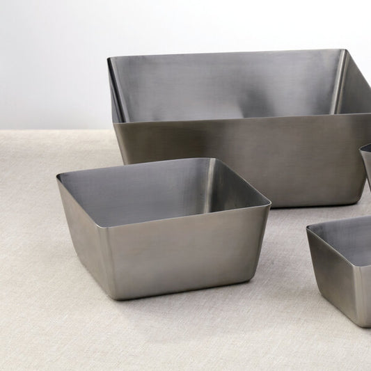 American Metalcraft 70 oz. Stainless Square Serving Bowl – item 124SSQ73