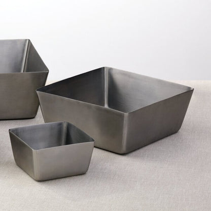 American Metalcraft 146 oz. Stainless Square Serving Bowl – item 124SSQ94