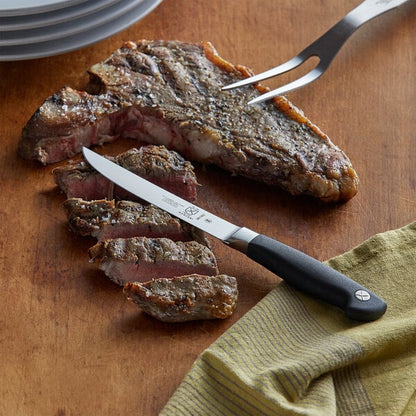 Mercer Culinary M21922 Steak Knife w/ Santoprene Handle – item 470M21922 image 2