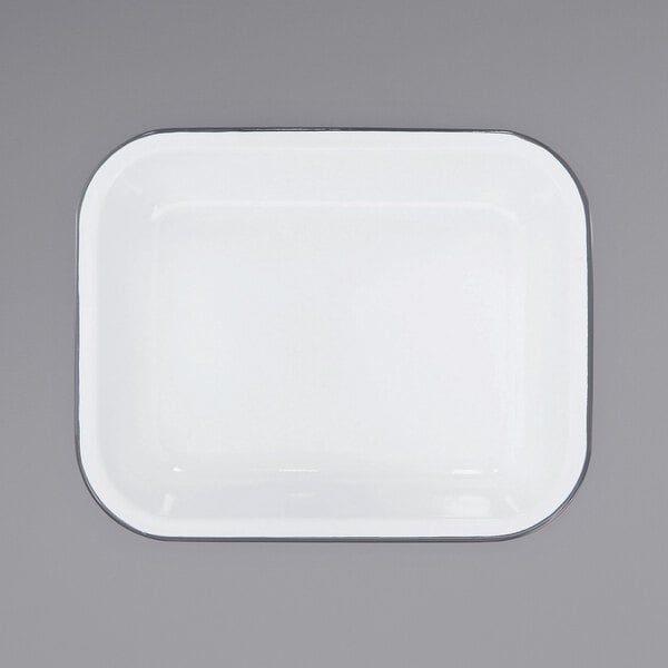 Crow Canyon Home V22GRY Vintage 2 Qt. White Serving Tray – item 206V22GRY