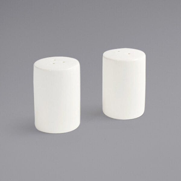 FOH Catalyst 3 oz. European Porcelain Salt & Pepper Shaker – item 957CT3SPSET