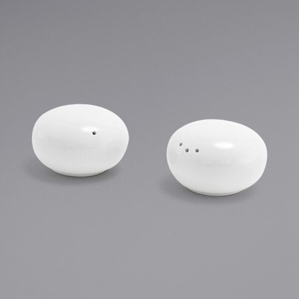 FOH Harmony 3 oz. Bright Porcelain Salt & Pepper Shaker – item 957HARSPSET