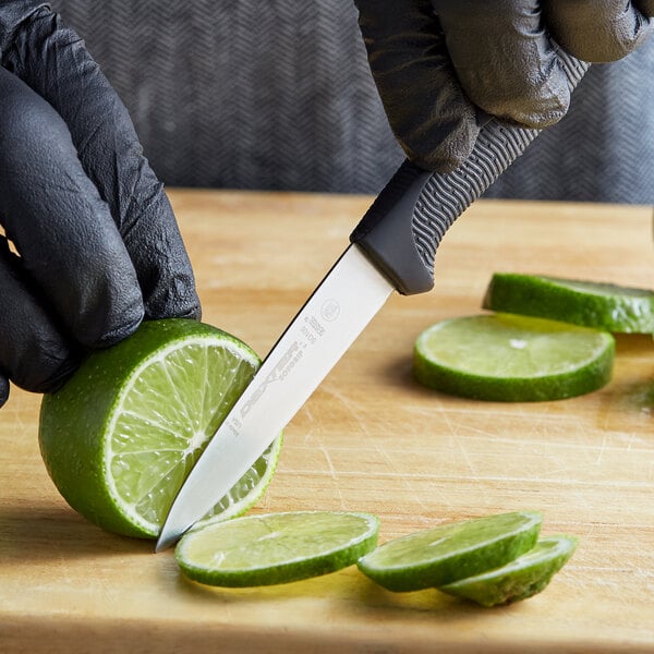 Dexter-Russell 24353B SofGrip 3 1/2" Smooth Paring Knife – item 21024353B image 2