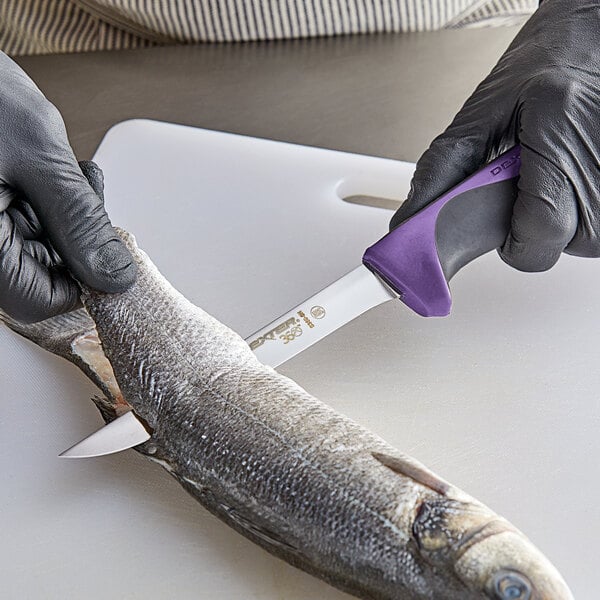 Dexter-Russell Boning Knife w/ Purple Allergen-Free Handle – item 21036002P image 2