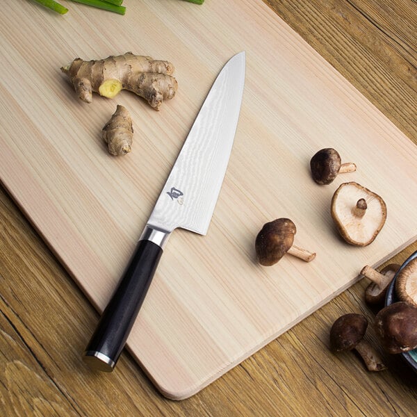 Shun DM0760 Classic 7" Asian Cook's Knife w/ Wood Handle – item 921DM0760 image 2