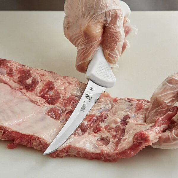 Mercer Culinary M18180 Ultimate White 6" Curved Boning Knife – item 470M18180 image 2