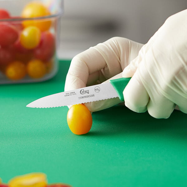 Choice 3 1/4" Serrated Edge Paring Knife w/ Handle – item 220KPRSR325G image 2