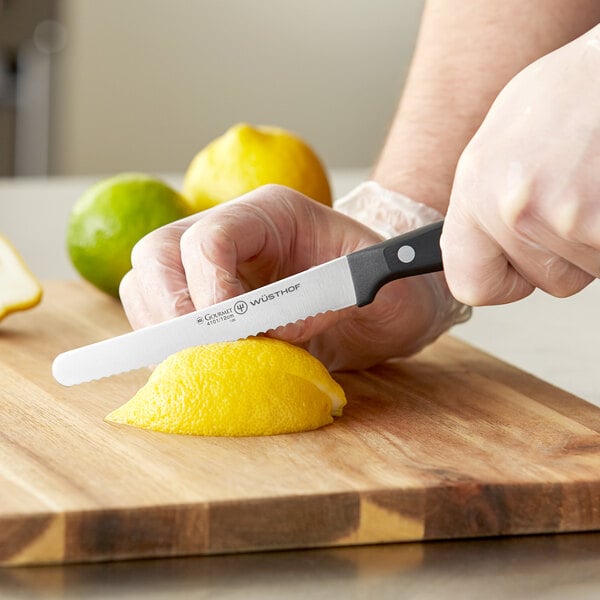 Wusthof 4101-7 Gourmet 4 1/2" Utility Knife w/ POM Handle – item 92641017 image 2