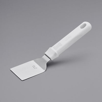 Choice 2 1/2" x 2 Mini Turner w/ Polypropylene Handle – item 407TRNRSW25