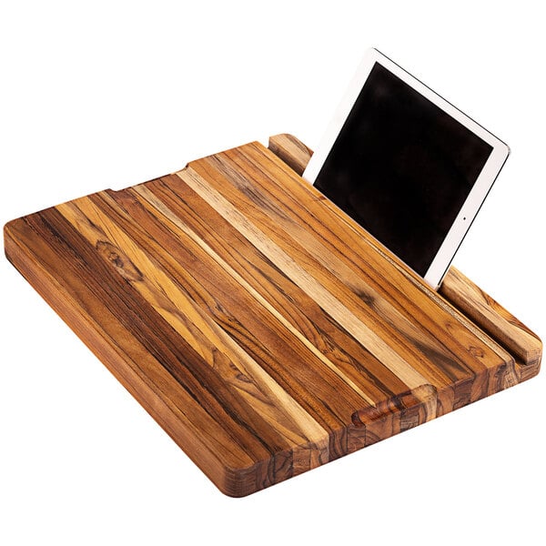 Teakhaus Smart Cutting Board w/ Juice Canal and Tablet Slot – item 4971202 image 2