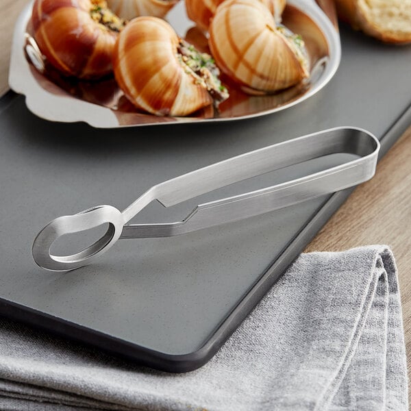 Choice 6 1/2" Escargot / Snail Tongs – item 176960031 image 2