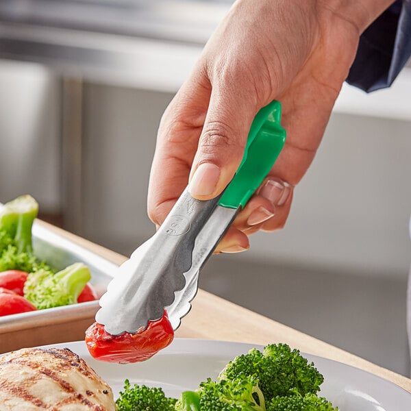 Vollrath 4780670 Scalloped Tongs w/ Green Coated Handle – item 9224780670 image 2