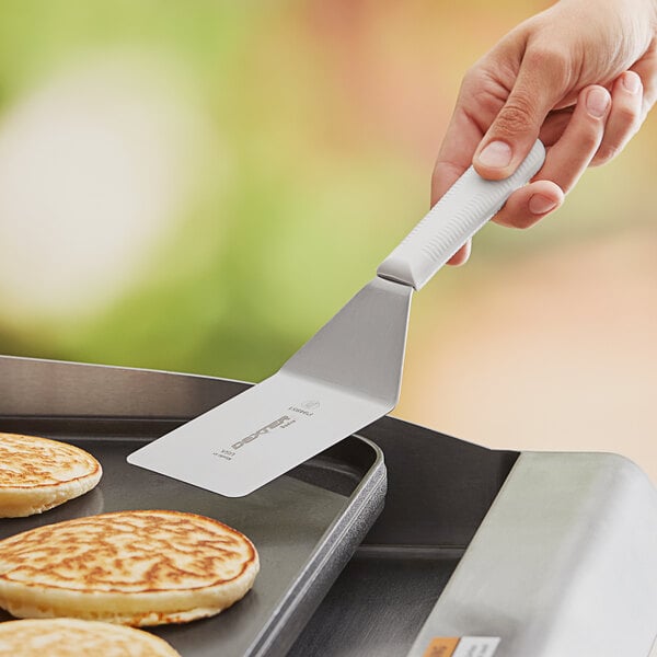 Dexter-Russell 31641 4" x 2 1/2" Turner - Plastic Handle – item 69333970 image 2