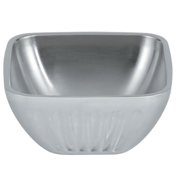 Vollrath 47680 24 oz. Double Wall Square Fluted Serving Bowl – item 92247680