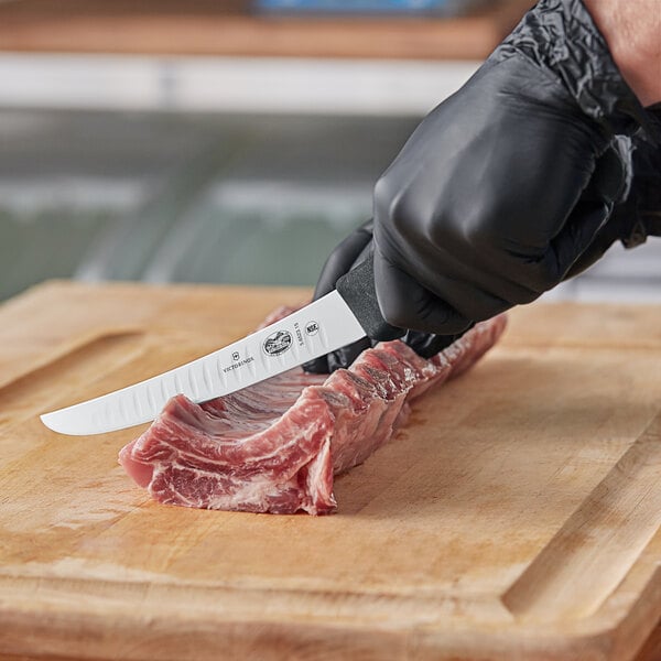 Victorinox 6" Boning Knife w/ Black Fibrox Handle 5.6523.15 – item 3535652315 image 2