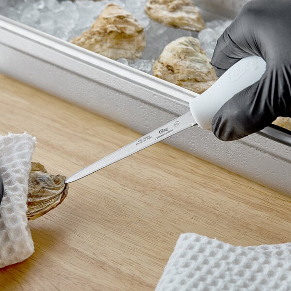 Choice 4" Boston Style Oyster Knife w/ White Round Handle – item 220KWOYS4NRW image 2