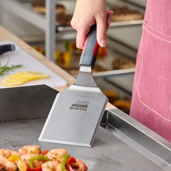 Fourte ThermaGuard 5" x 4" High Heat Turner w/ Nylon Handle – item 483TRNSD54 image 2