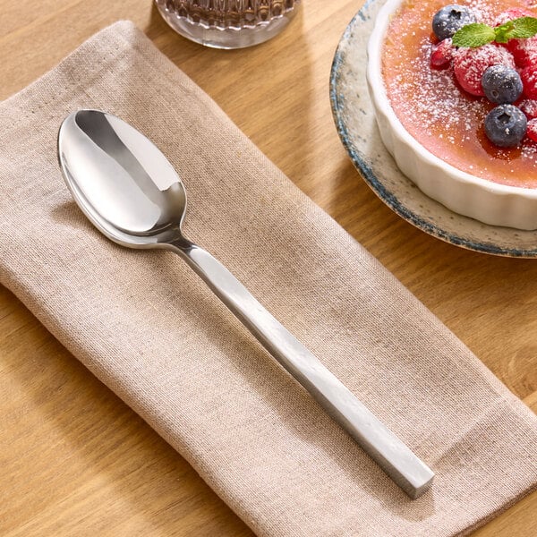 Acopa Architect 8 1/4" 18/10 X-Heavy Dessert Spoon – item 267910803 image 2