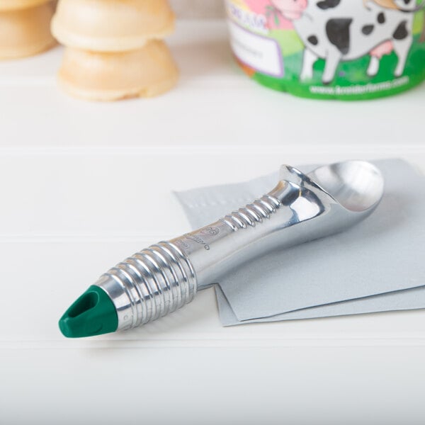 Vollrath 47276 #16 Aluminum Green Ice Cream Dipper – item 92247276 image 2