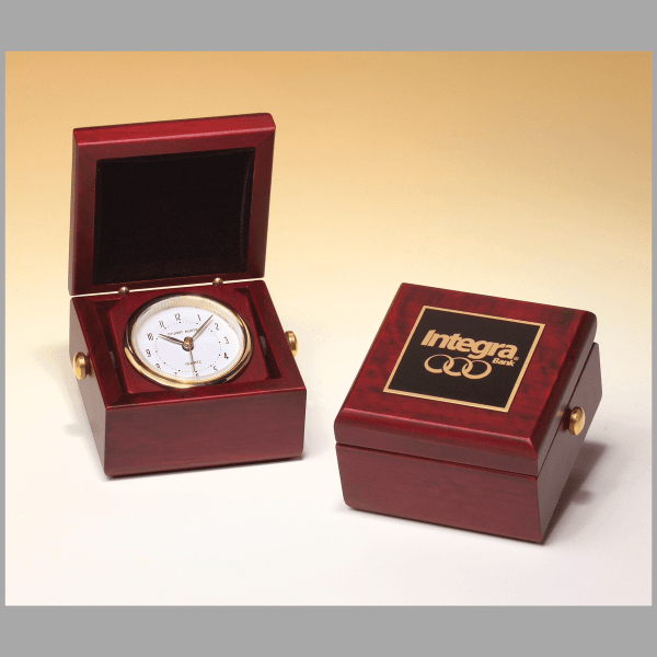 Hand Rubbed Mahogany Finish Box Clock, Metal Goldtone Knobs – item BC948