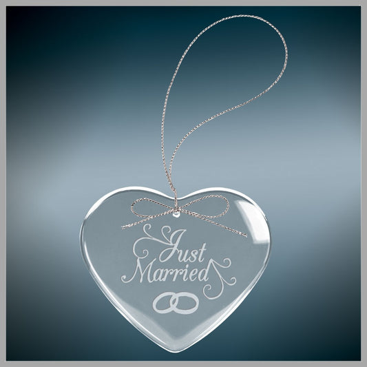 3" Clear Heart Glass Ornament w/ Silver String – item CGS104
