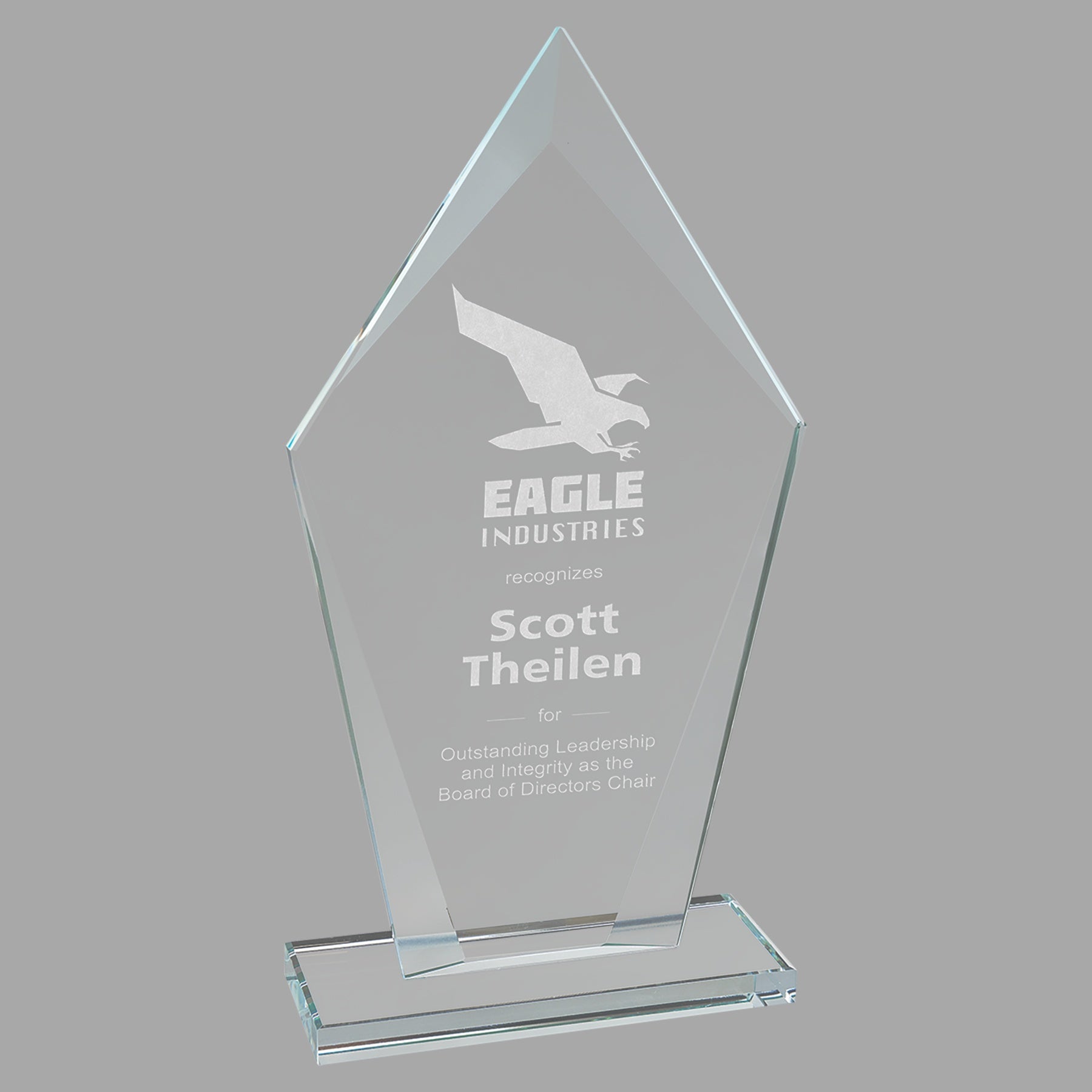 8.5" Diamond Clear Glass Award – item CGS23