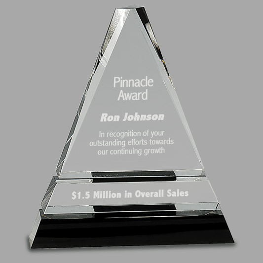 7.75 Crystal Triangle with Black Award – item CRY168L